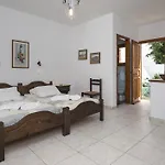 Apartment Mitsi *