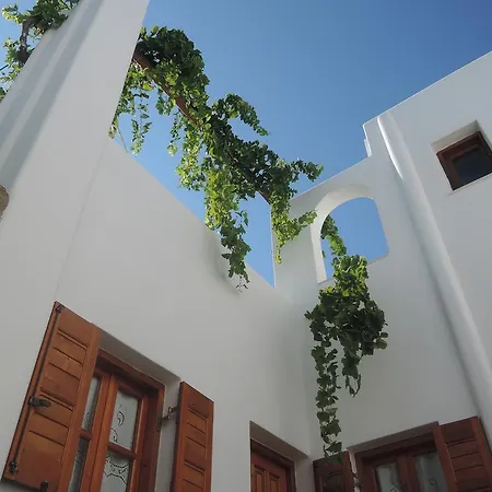 Mitsi Apartment