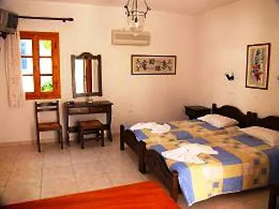 Apartment Mitsi Naousa (Paros)