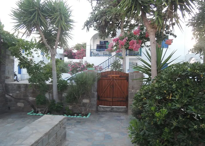 Mitsi * Naousa (Paros)